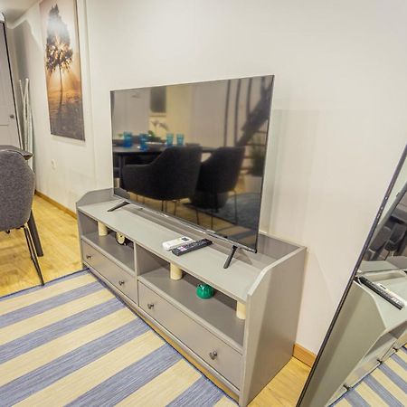 Cosy Flat In The Dob Street - Sapphire Apartment บูดาเปสต์ ภายนอก รูปภาพ